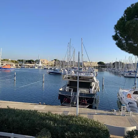 Apartment 2 Pieces Avec Terrasse Et Parking A 50m - Port Camargue - Fr-1-731-136 Le Grau-du-Roi